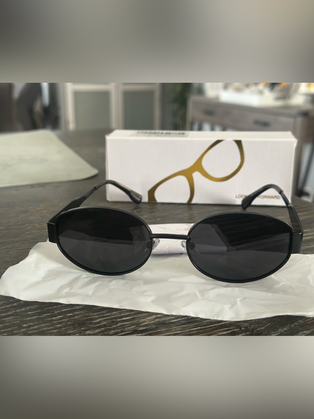 Dokbini women’s retro Black Oval Sunglasses - Unbranded